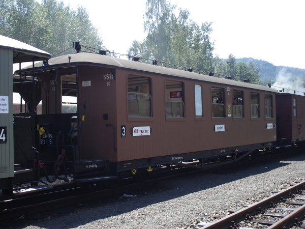 Der 970-403 in Bertsdorf