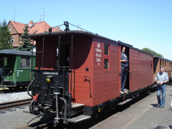 Der 974-112 im Bf. Bertsdorf (2009-08-01)